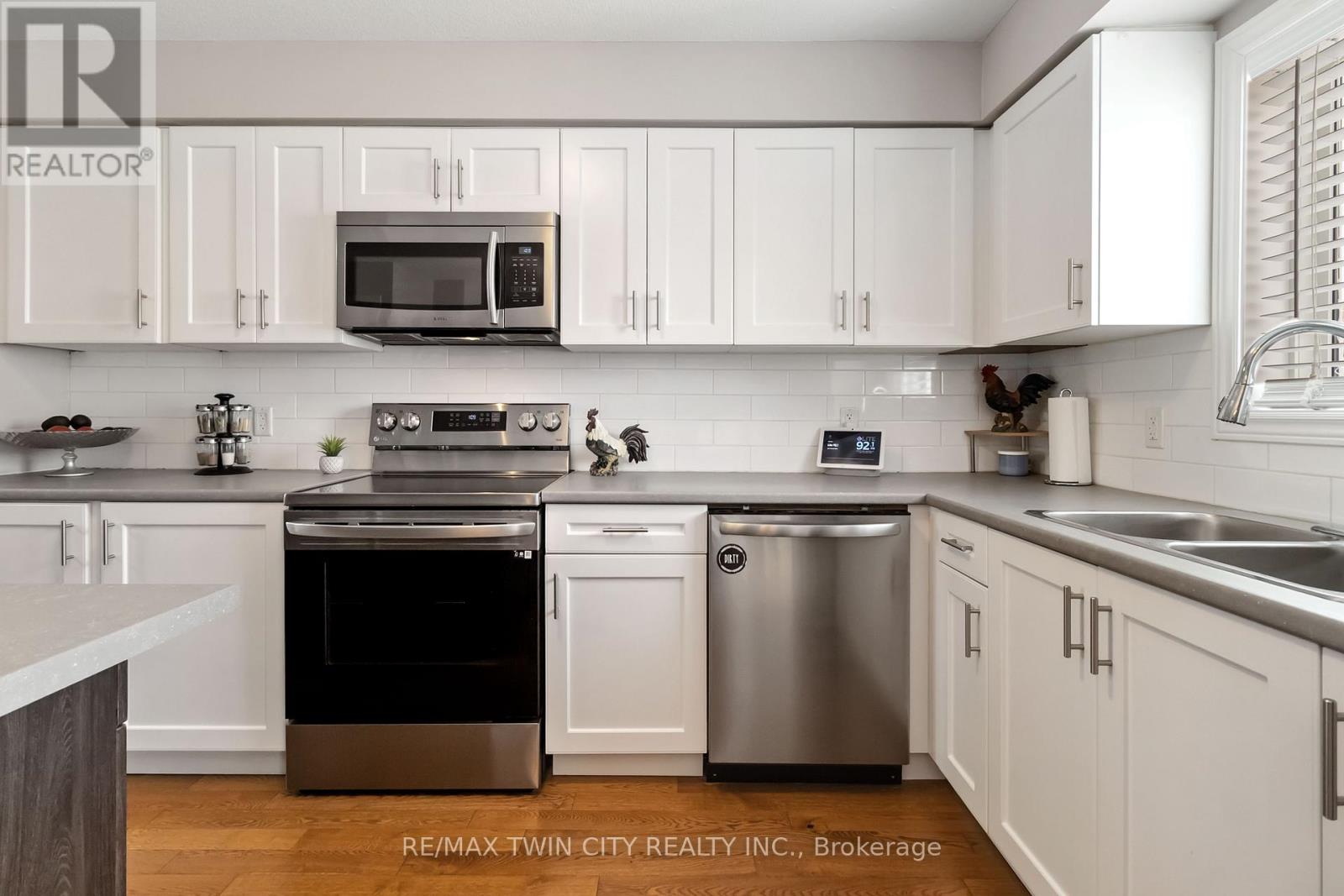 186 Rawdon Street, Brantford, Ontario  N3S 6E7 - Photo 9 - X12776890