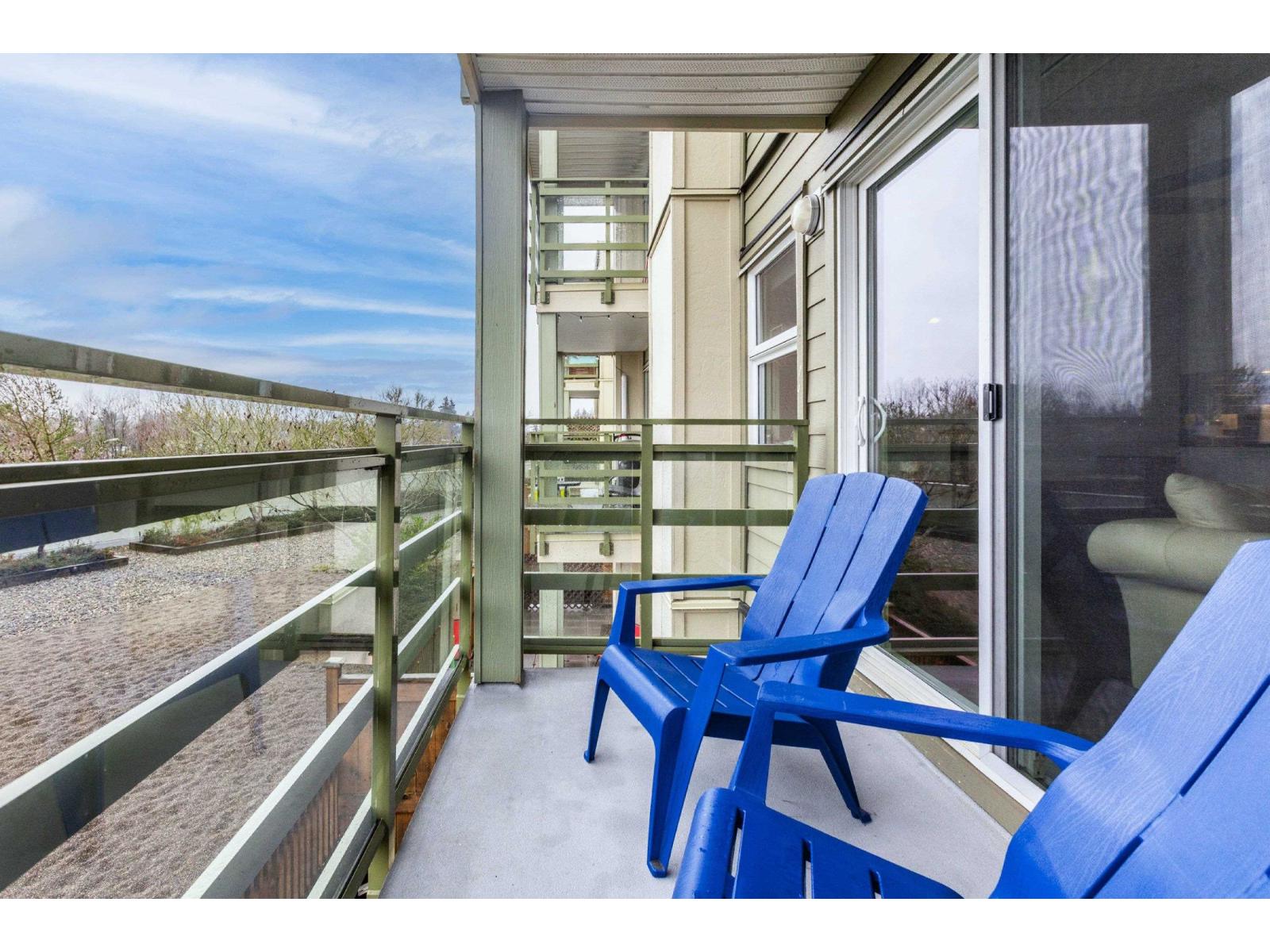 309 15735 Croydon Drive, Surrey, British Columbia  V3Z 2L5 - Photo 34 - R3084496