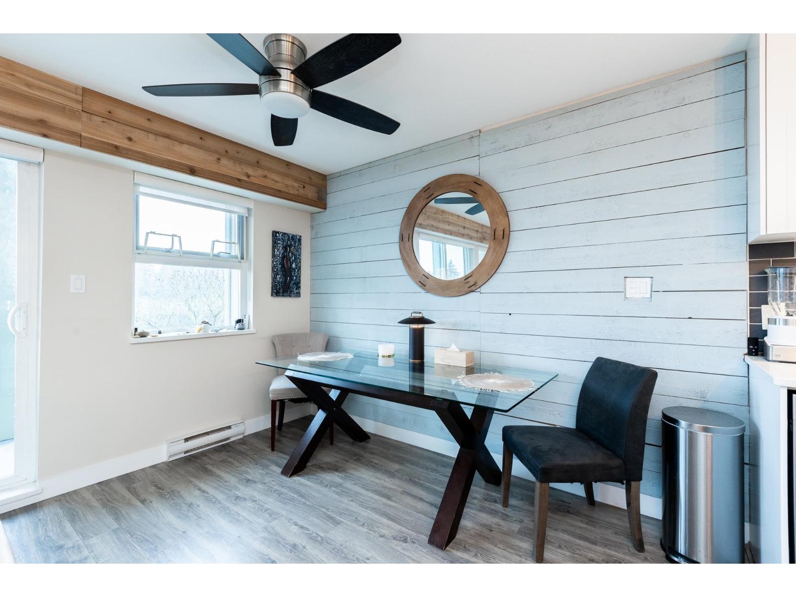 309 15735 Croydon Drive, Surrey, British Columbia  V3Z 2L5 - Photo 4 - R3084496