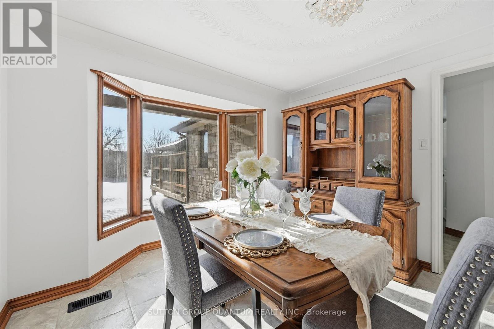 729 Winston Road, Grimsby, Ontario  L3M 4E8 - Photo 21 - X12722136