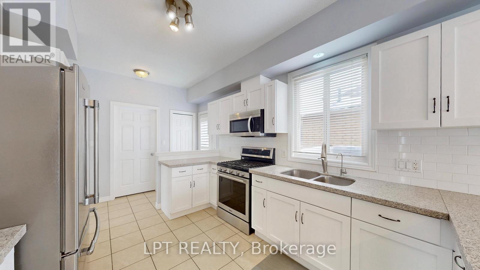 1 Summit Ridge Drive, Guelph, Ontario  N1E 0B4 - Photo 11 - X12766520