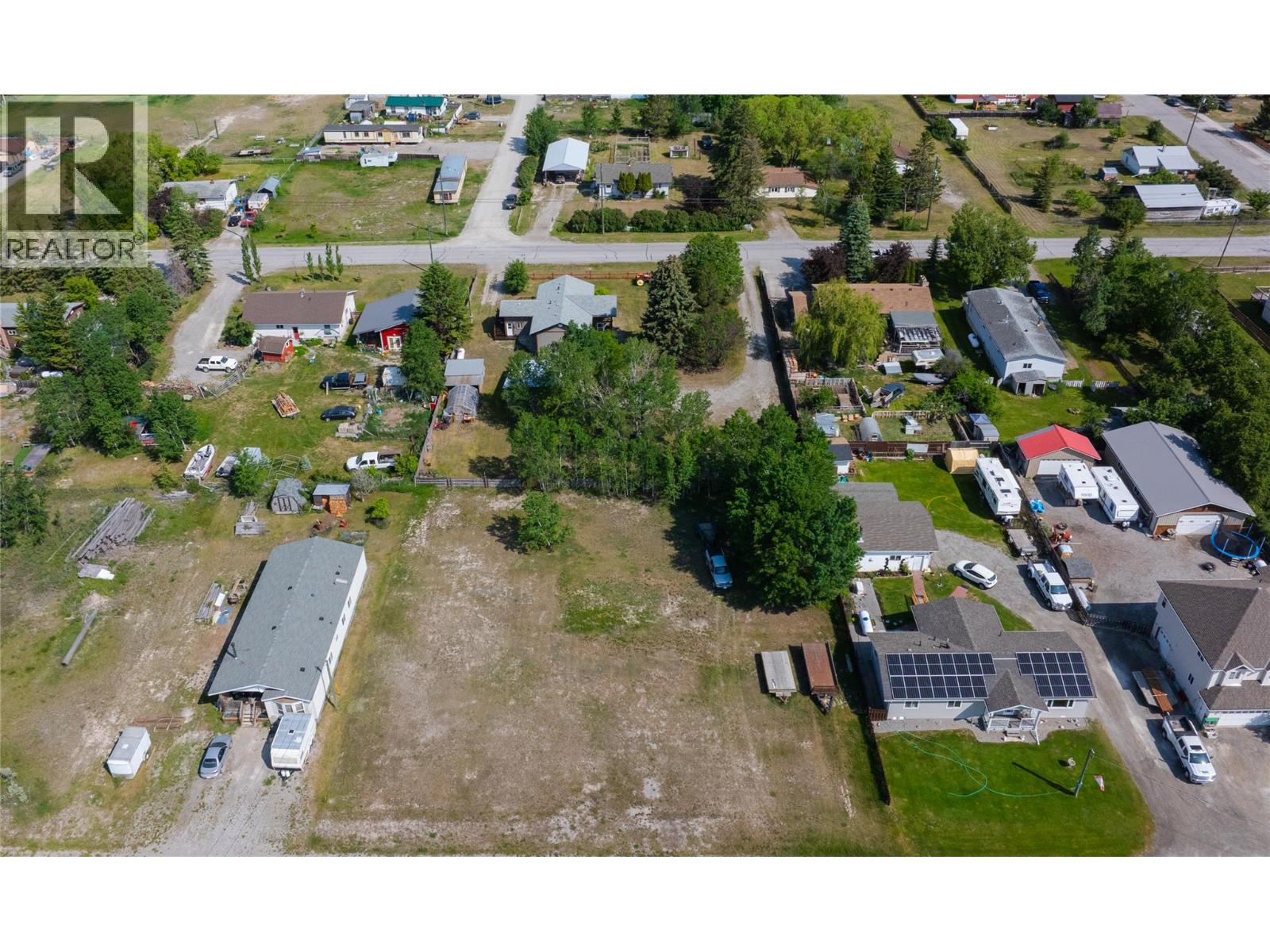 4772 Burns Avenue, Canal Flats, British Columbia  V0B 1B0 - Photo 57 - 10375237