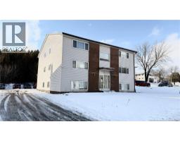 10 Lauder Court, saint john, New Brunswick