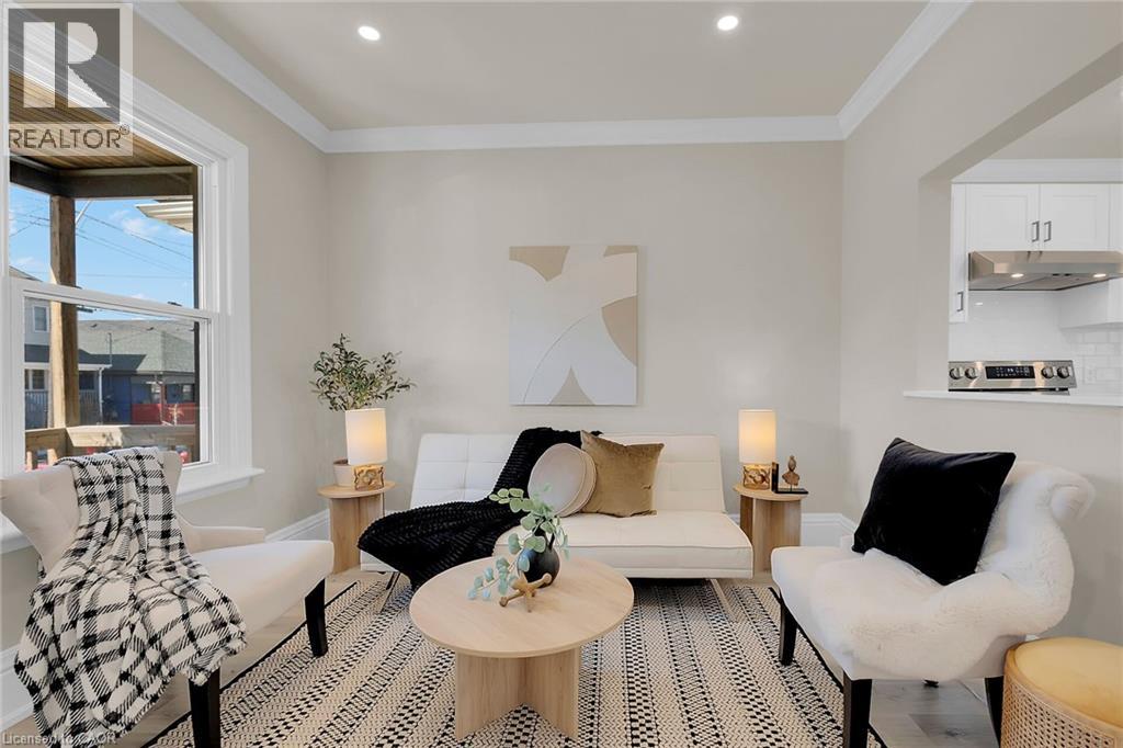 70 Robins Avenue, Hamilton, Ontario  L8H 4N4 - Photo 9 - 40800822