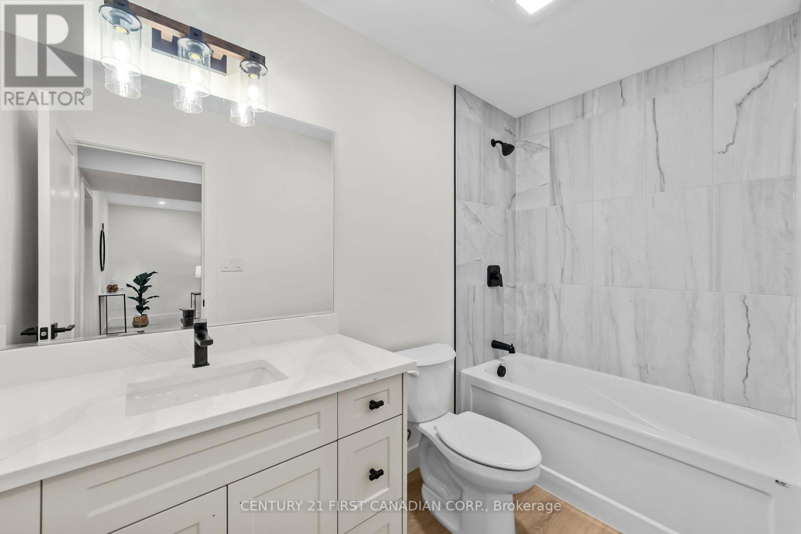 11 Sheldabren Street, North Middlesex, Ontario  N0M 1A0 - Photo 26 - X12776986