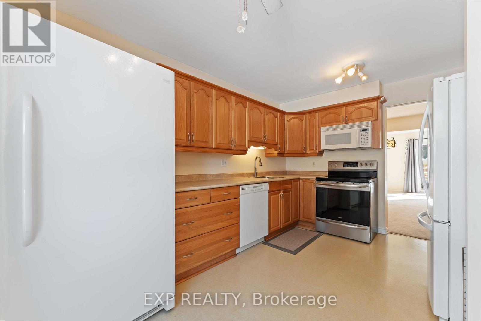 38 - 820 Cahill Drive W, Ottawa, Ontario  K1V 9K4 - Photo 15 - X12776990