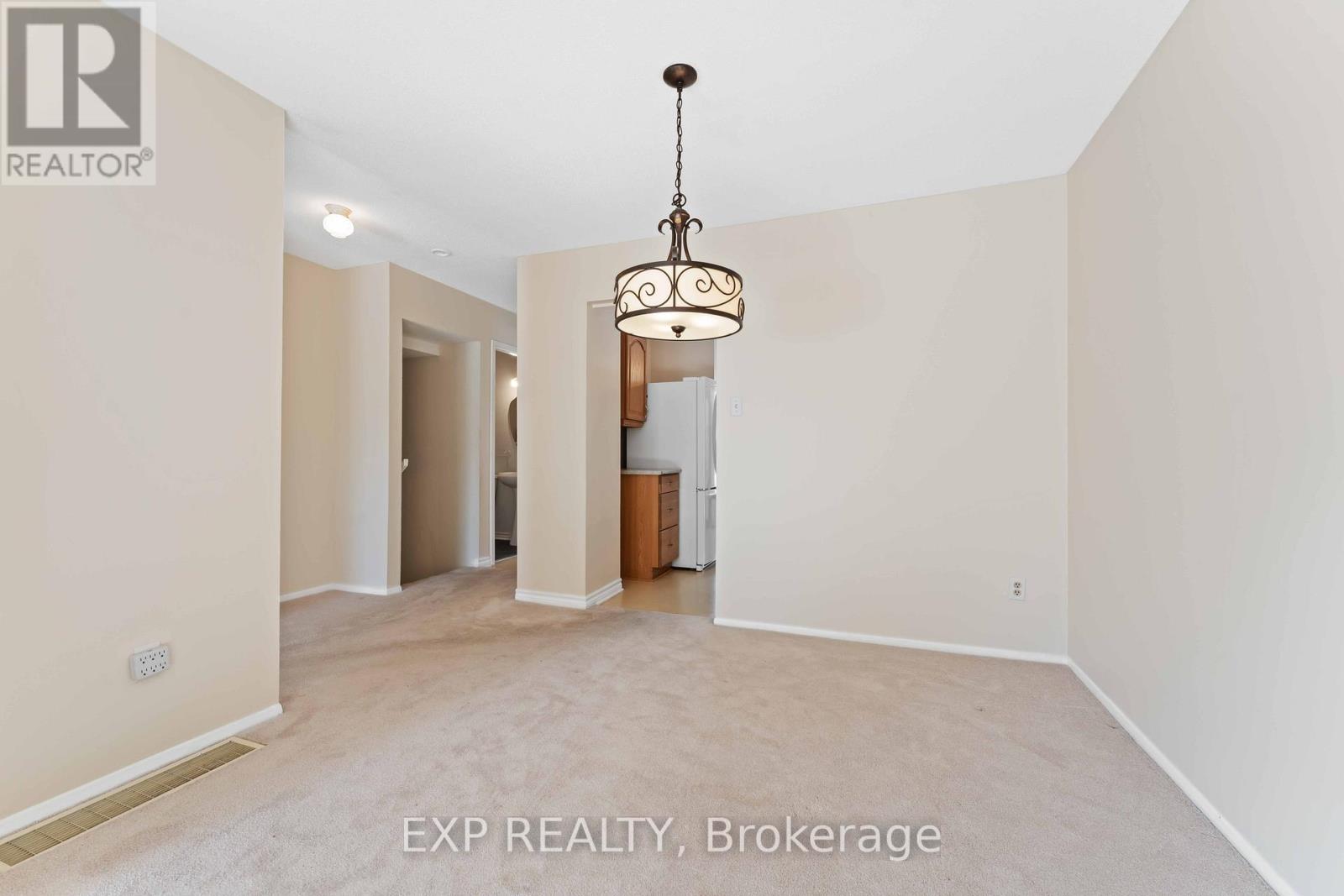 38 - 820 Cahill Drive W, Ottawa, Ontario  K1V 9K4 - Photo 9 - X12776990