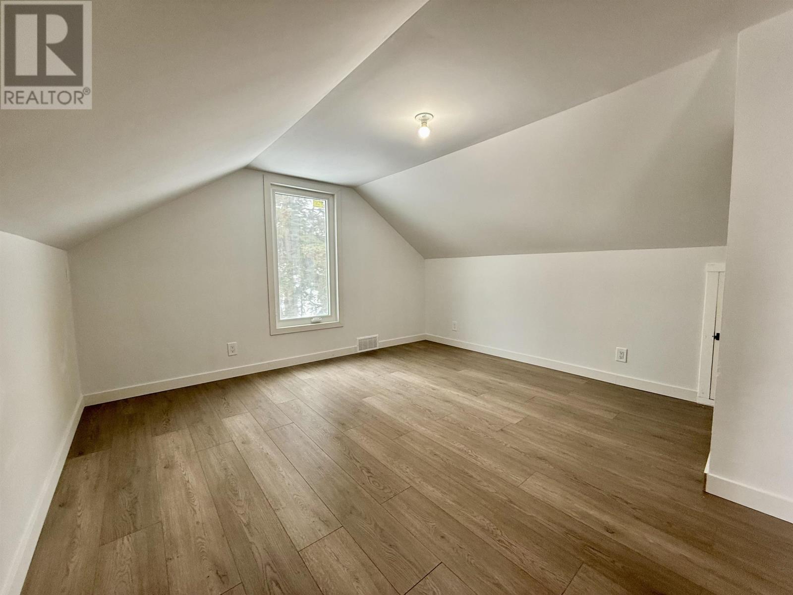 162 Brock Street E, Thunder Bay, Ontario  P7E 4H2 - Photo 17 - TB2600198