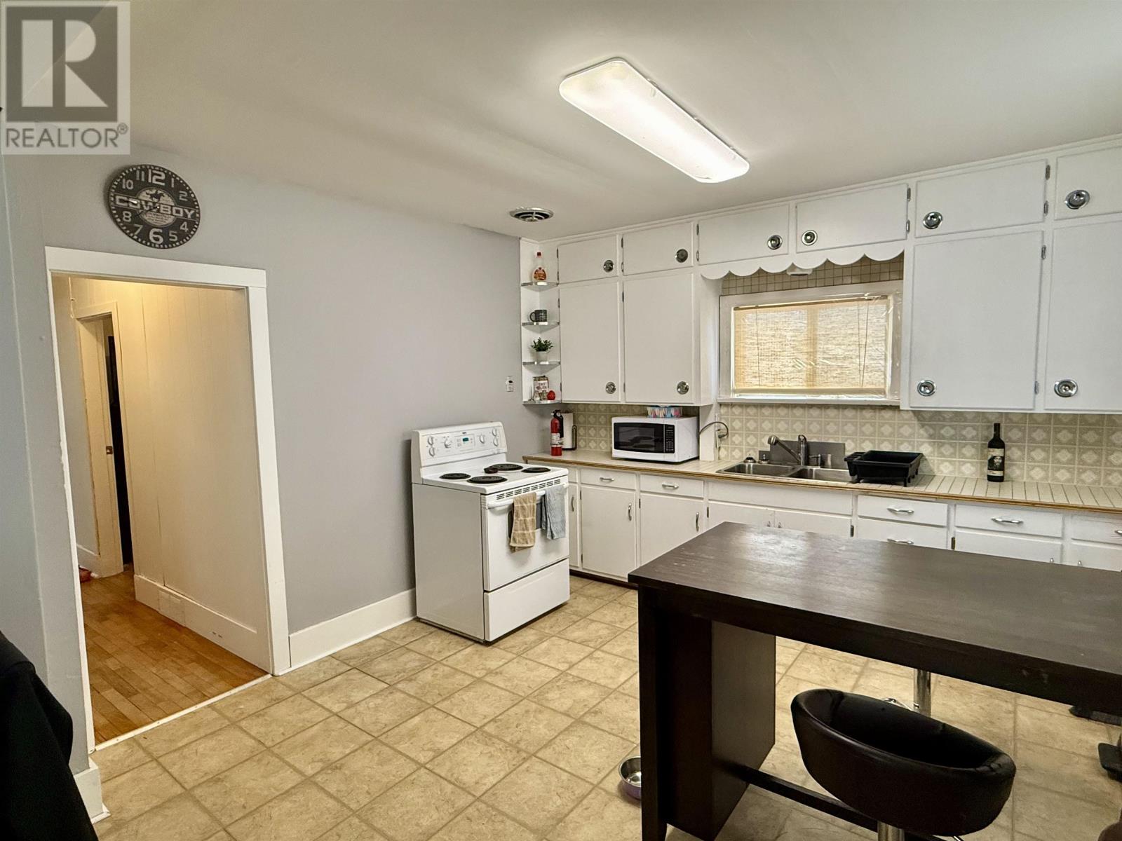 162 Brock Street E, Thunder Bay, Ontario  P7E 4H2 - Photo 3 - TB2600198