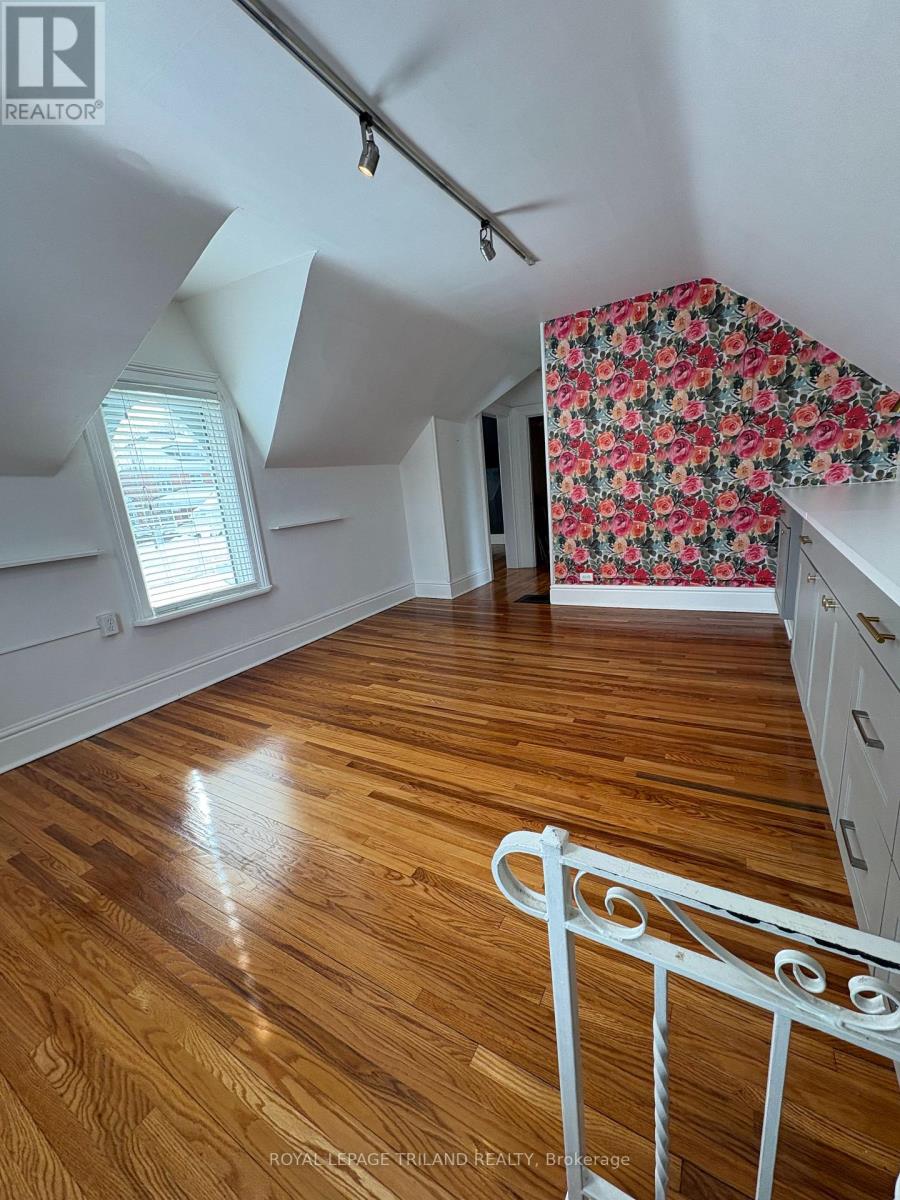 3936 Hamilton Road, Thames Centre, Ontario  N0L 1G2 - Photo 5 - X12776966