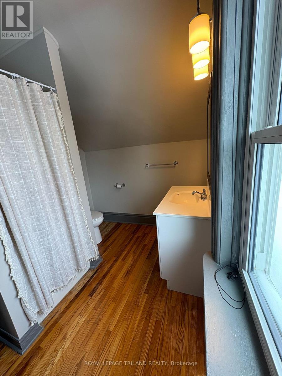 3936 Hamilton Road, Thames Centre, Ontario  N0L 1G2 - Photo 6 - X12776966