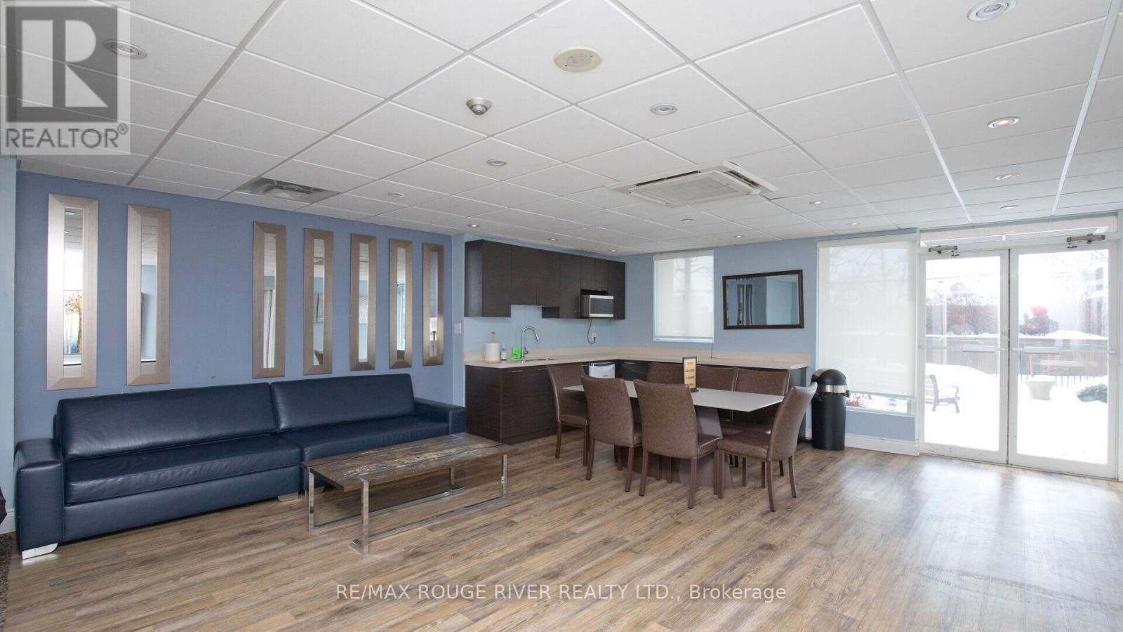 1513 - 155 Hillcrest Avenue, Mississauga, Ontario  L5B 3Z2 - Photo 48 - W12646940