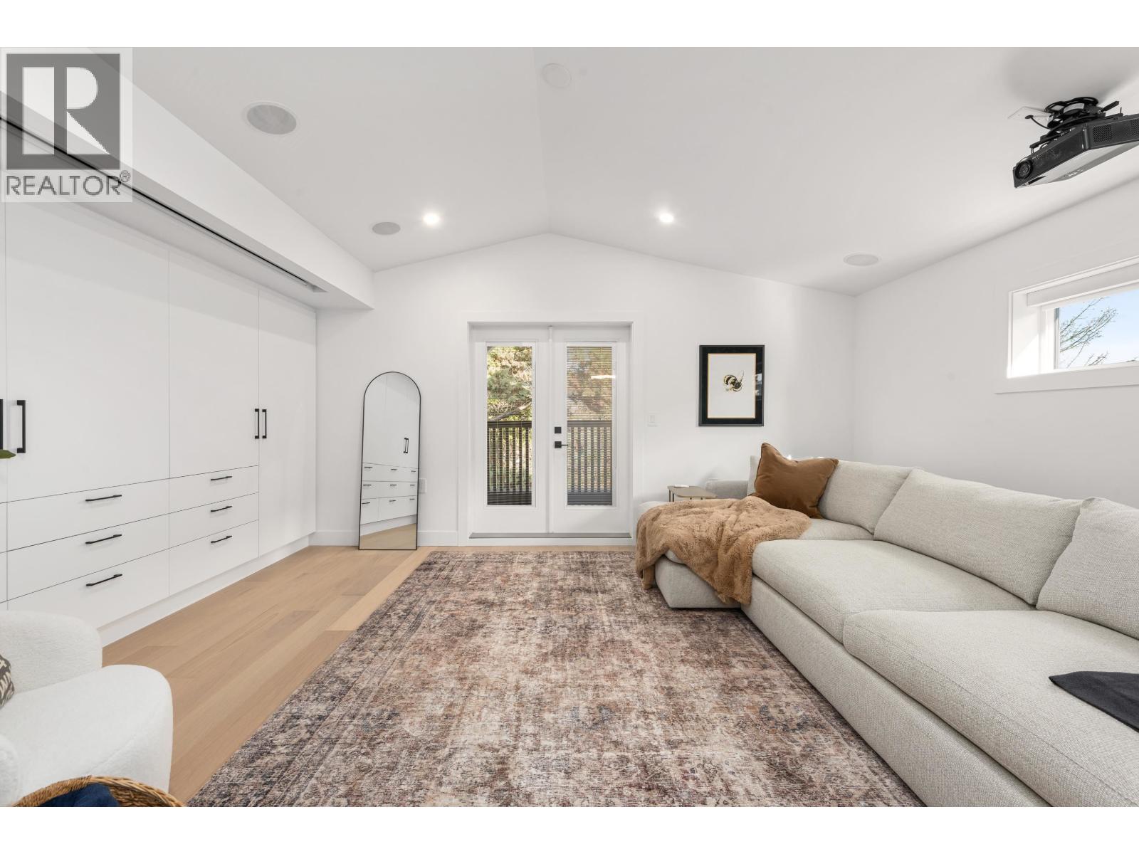 1220 E 11th Avenue, Vancouver, British Columbia  V5T 2G3 - Photo 16 - R3088529