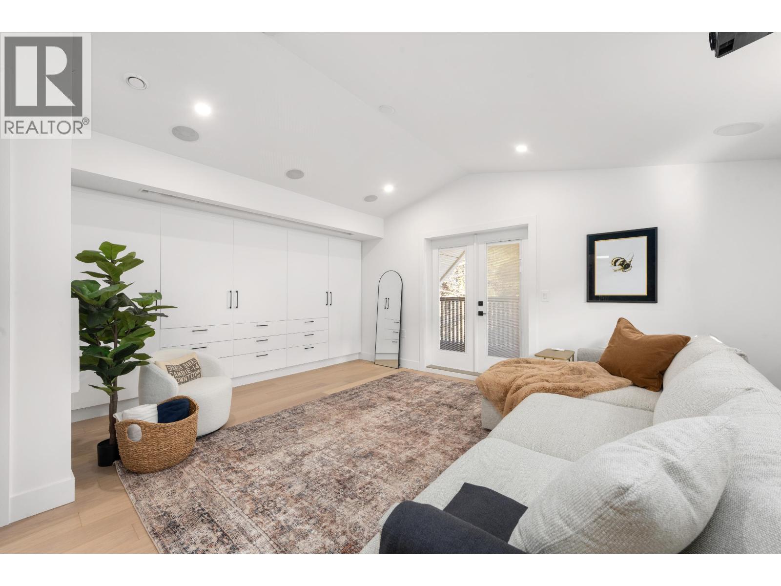 1220 E 11th Avenue, Vancouver, British Columbia  V5T 2G3 - Photo 17 - R3088529