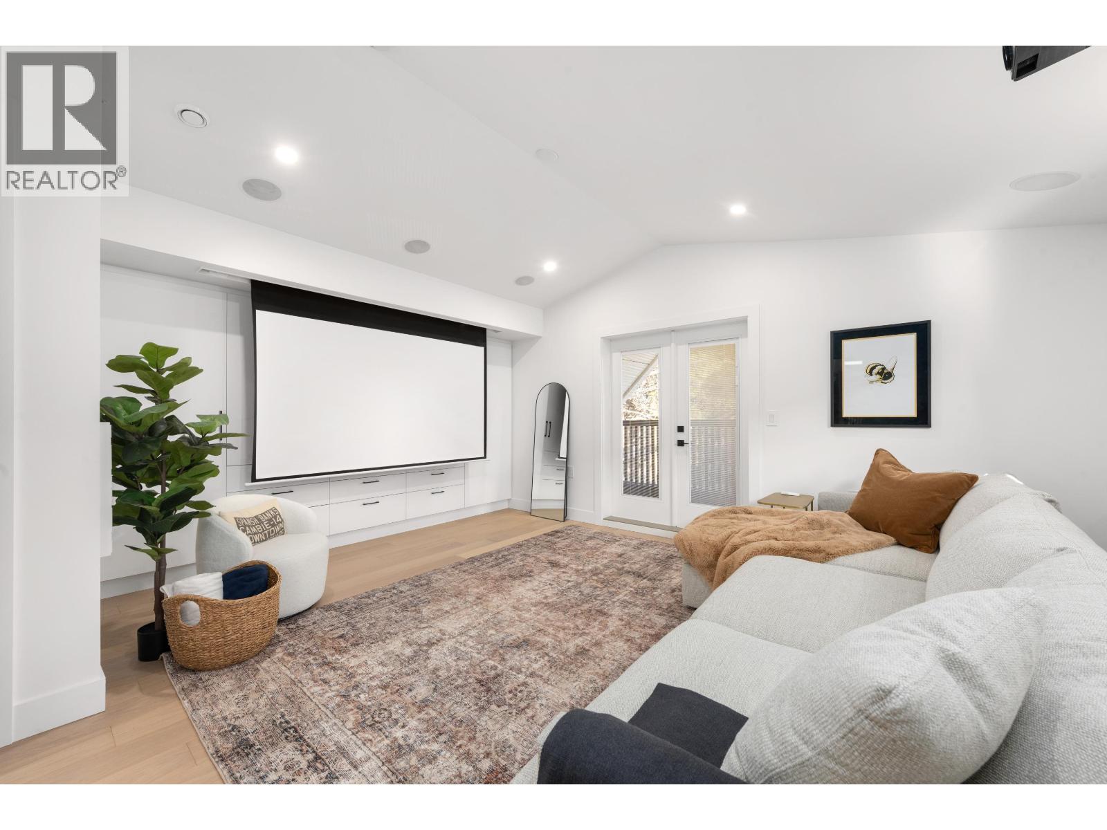 1220 E 11th Avenue, Vancouver, British Columbia  V5T 2G3 - Photo 18 - R3088529