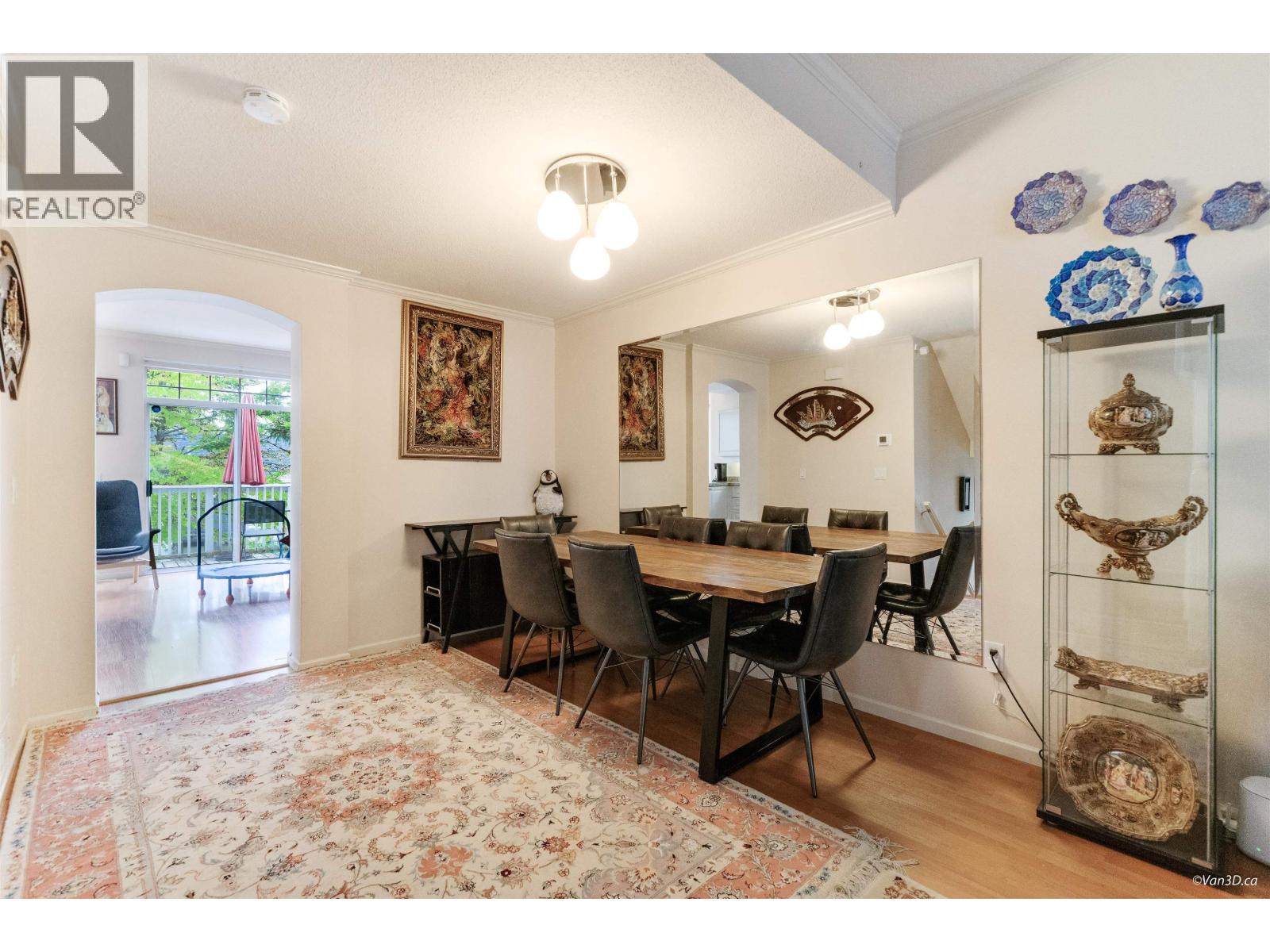 30 7501 Cumberland Street, Burnaby, British Columbia  V3N 4Y6 - Photo 4 - R3088551