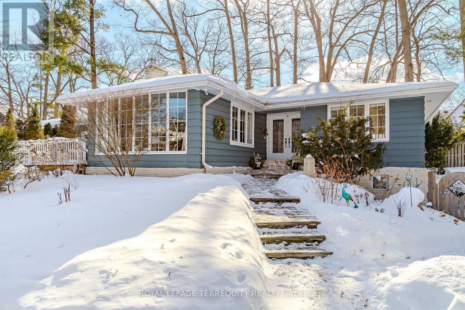 1412 Glenwood Drive, Mississauga, Ontario  L5G 2X1 - Photo 14 - W12747926