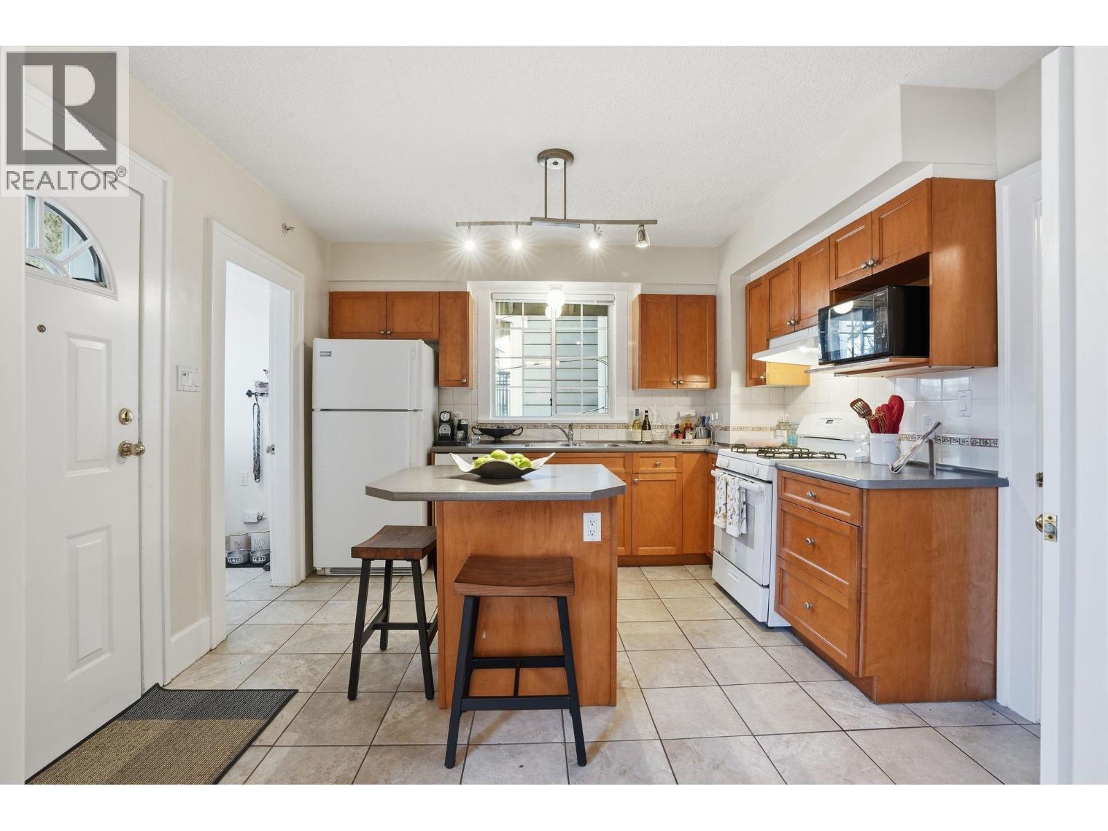 909 W 18th Avenue, Vancouver, British Columbia  V5Z 1W4 - Photo 13 - R3088541