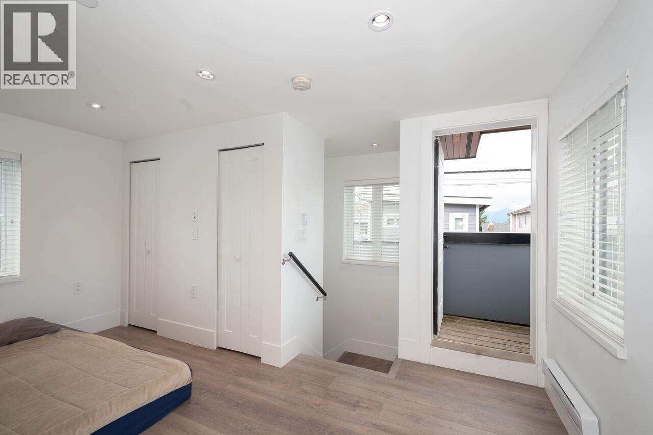 Listing Picture 24 of 36 : 2765 E 27TH AVENUE, Vancouver / 溫哥華 - 魯藝地產 Yvonne Lu Group - MLS Medallion Club Member