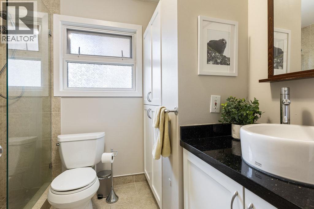 1315 W 15th Street, North Vancouver, British Columbia  V7P 1N1 - Photo 19 - R3088564