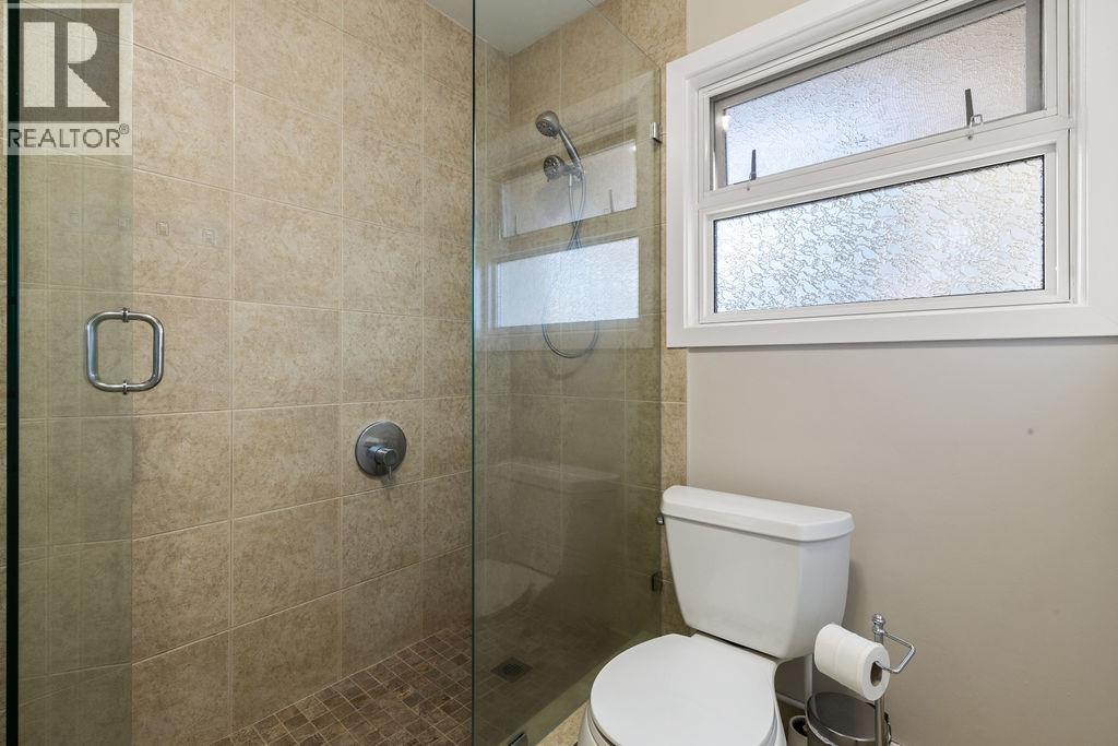 1315 W 15th Street, North Vancouver, British Columbia  V7P 1N1 - Photo 20 - R3088564