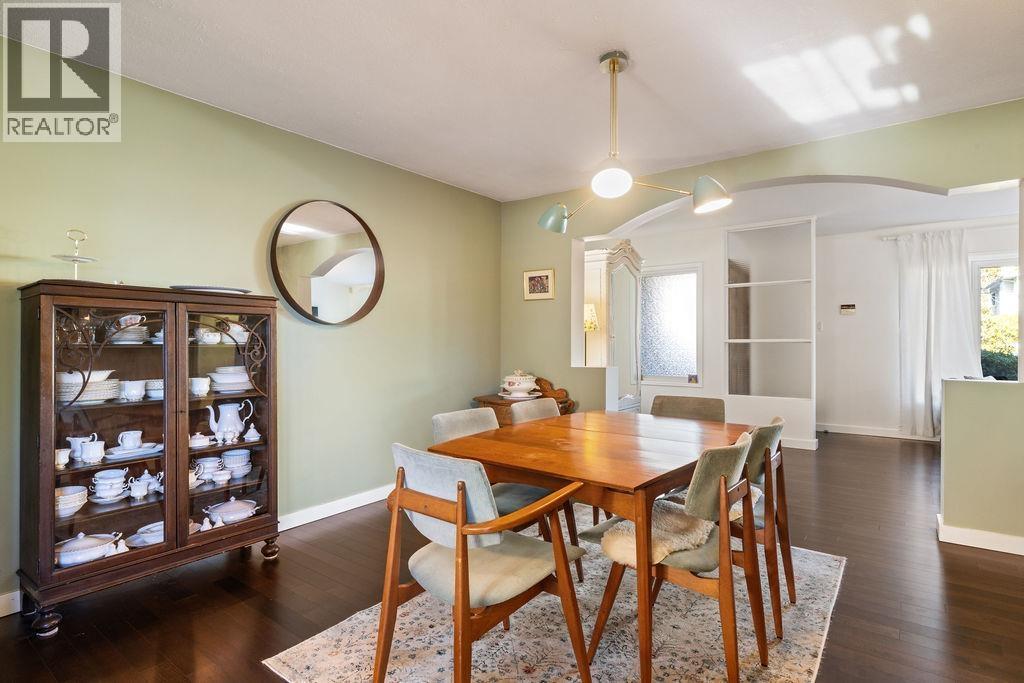 1315 W 15th Street, North Vancouver, British Columbia  V7P 1N1 - Photo 29 - R3088564