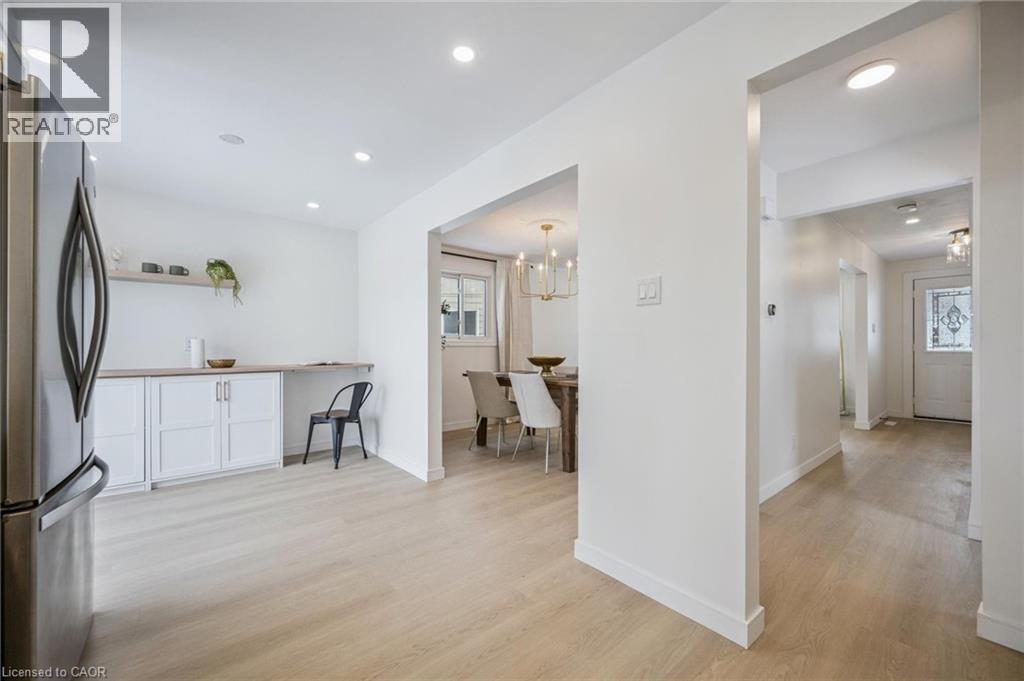 21 Forest Glen Court, Kitchener, Ontario  N2N 1E1 - Photo 14 - 40804368