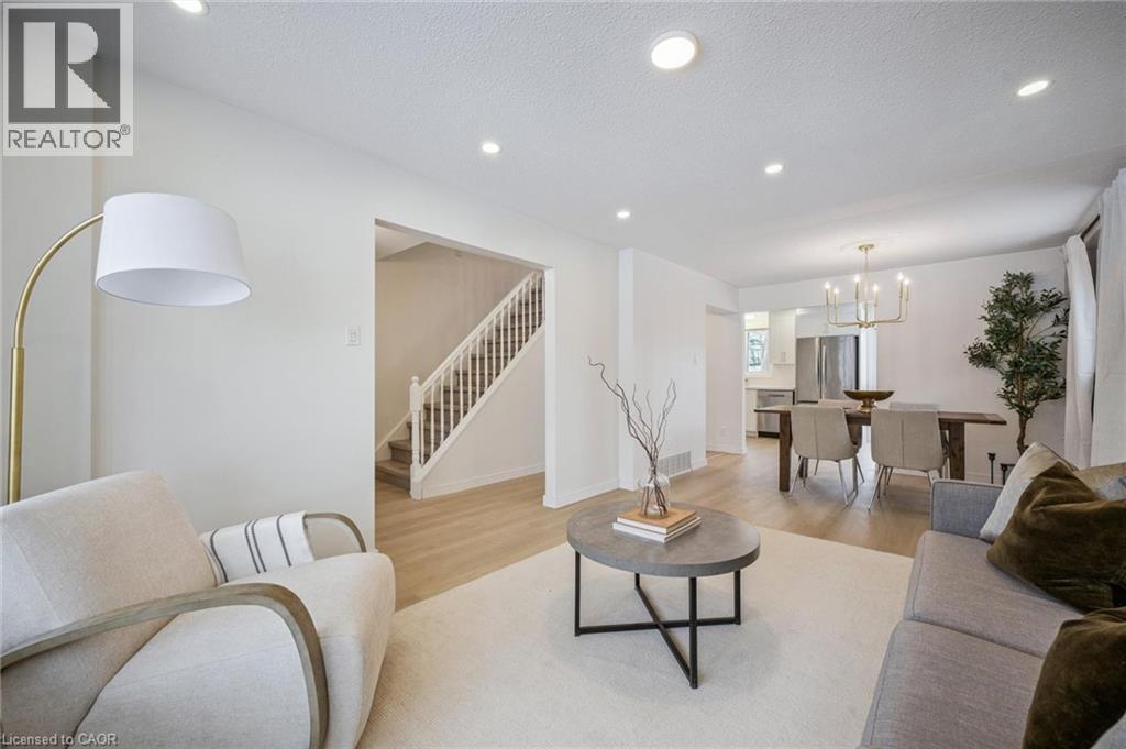 21 Forest Glen Court, Kitchener, Ontario  N2N 1E1 - Photo 8 - 40804368