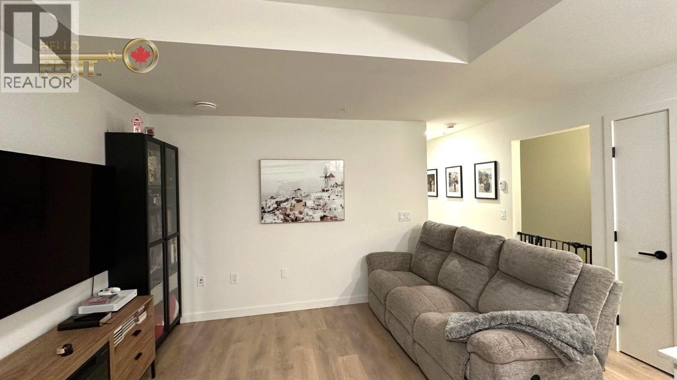 155 555 E 2nd Street, North Vancouver, British Columbia  V7L 1E1 - Photo 10 - R3088552