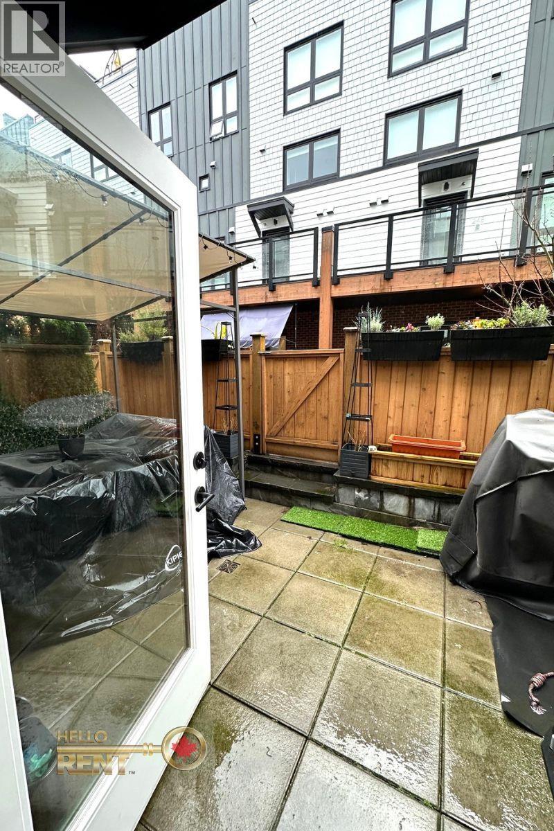 155 555 E 2nd Street, North Vancouver, British Columbia  V7L 1E1 - Photo 4 - R3088552