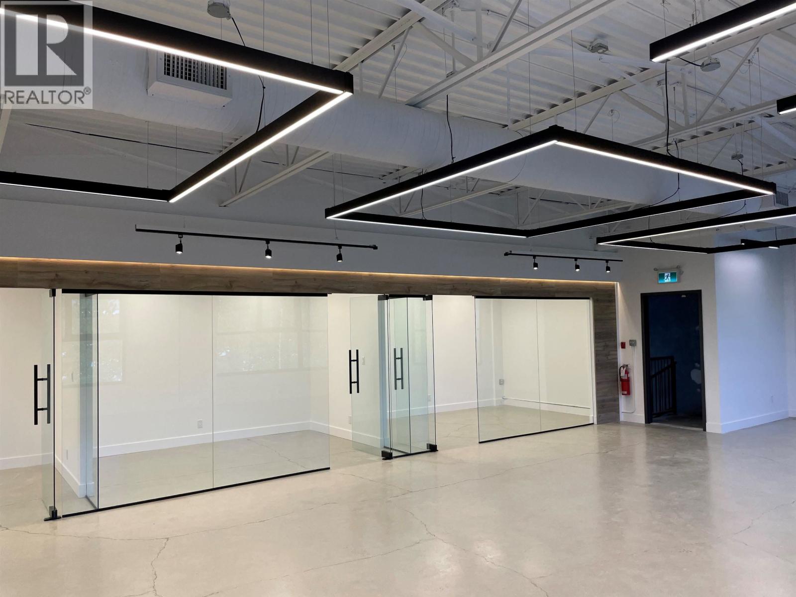 102 85 Schooner Street, Coquitlam, British Columbia  V3K 7A8 - Photo 2 - C8076058