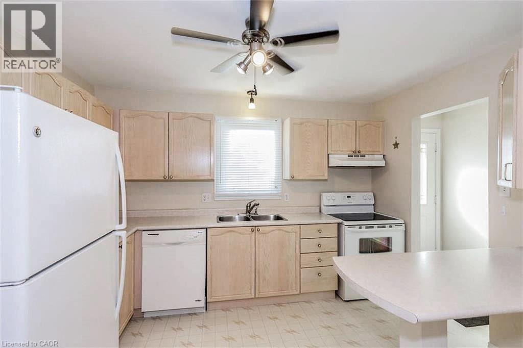 151 Martinet Avenue Unit# 41, London, Ontario  N5V 4T4 - Photo 6 - 40800942