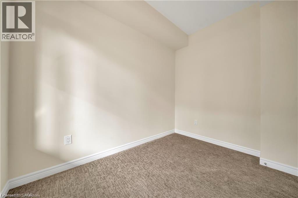 100 Hollywood Court Unit# 39, Cambridge, Ontario  N1R 0C5 - Photo 3 - 40804329
