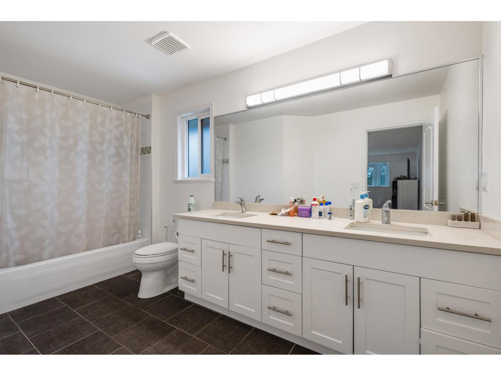 15476 110 Avenue, Surrey, British Columbia  V3R 0X1 - Photo 17 - R3088593