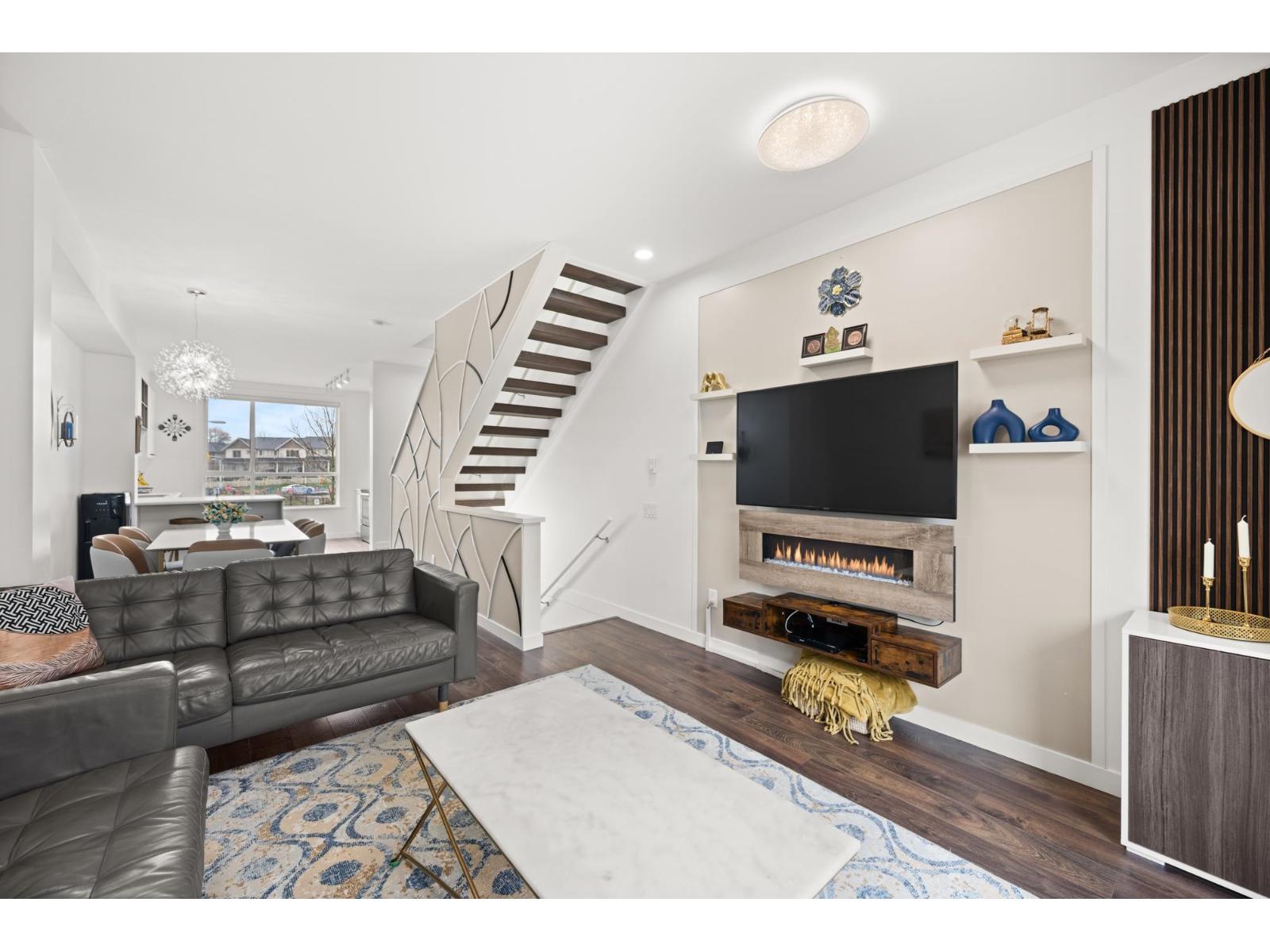 39 19159 Watkins Drive, Surrey, British Columbia  V4N 6P7 - Photo 3 - R3088575