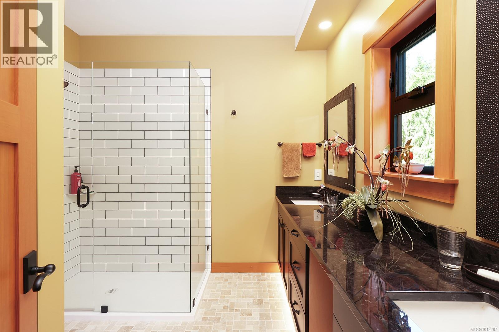 890 Cruikshank Ridge, Courtenay, British Columbia  V9J 1L0 - Photo 23 - 1013267