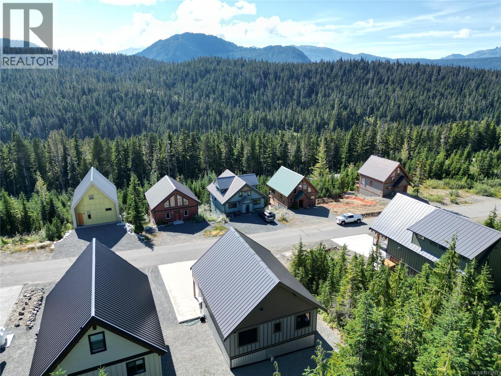 890 Cruikshank Ridge, Courtenay, British Columbia  V9J 1L0 - Photo 46 - 1013267