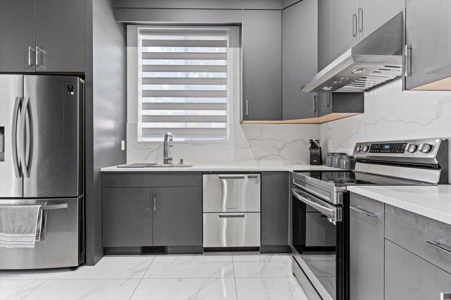 35275 Delair Road, Abbotsford, British Columbia  V3G 2E2 - Photo 13 - R3088128