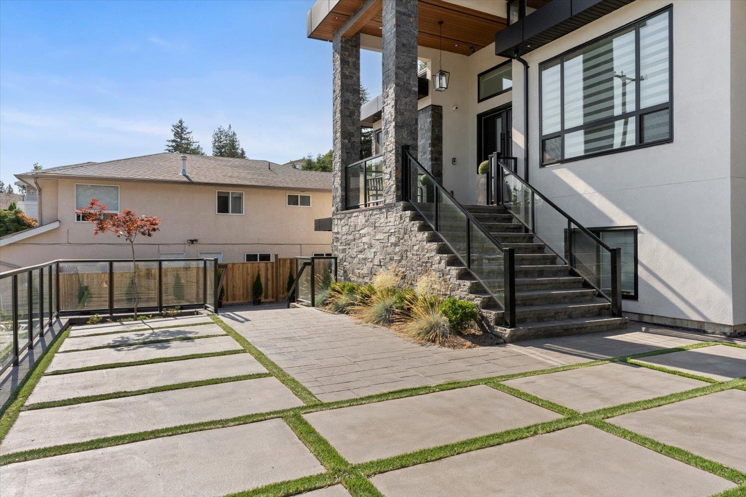 35275 Delair Road, Abbotsford, British Columbia  V3G 2E2 - Photo 6 - R3088128