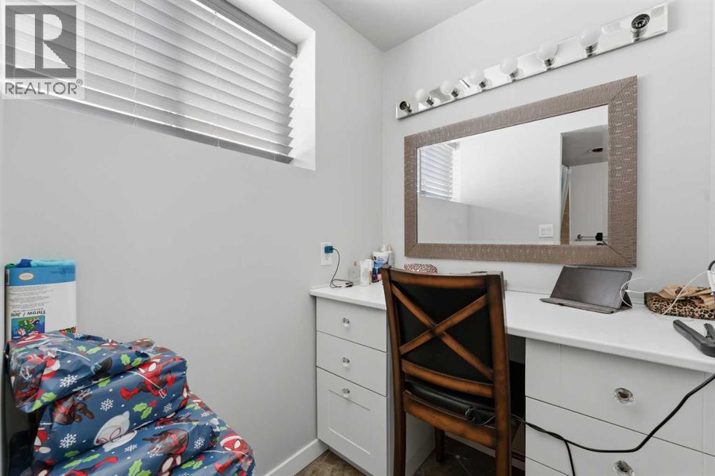 325 Bayside Place Sw, Airdrie, Alberta  T4B 2X5 - Photo 24 - A2276084