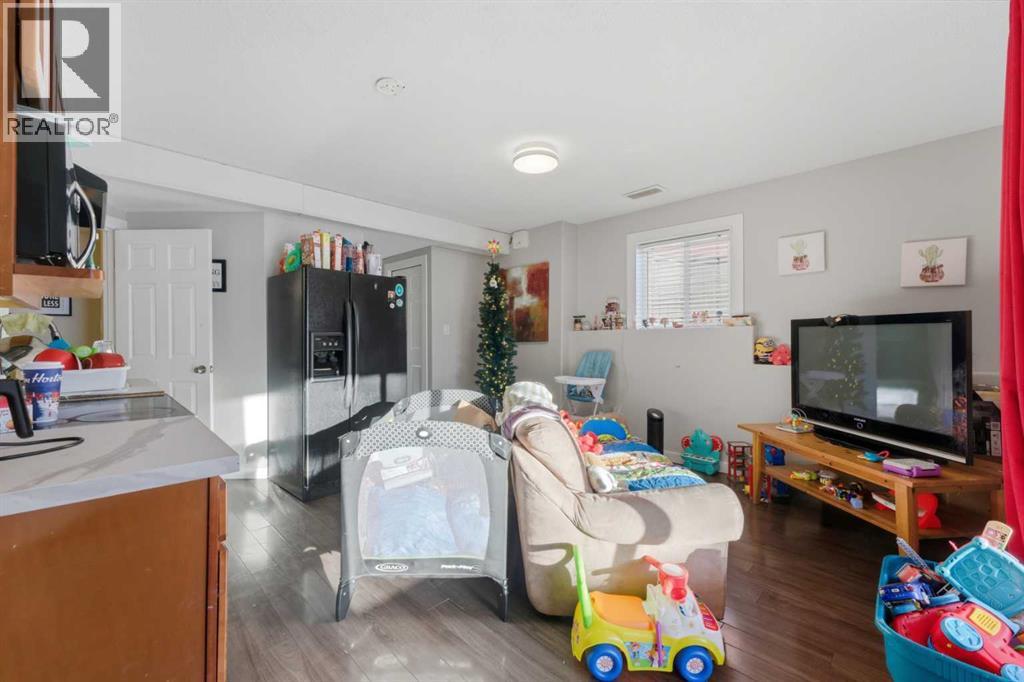 325 Bayside Place Sw, Airdrie, Alberta  T4B 2X5 - Photo 30 - A2276084