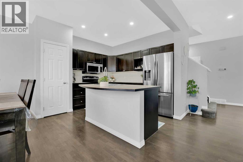 2101 Luxstone Boulevard Sw, Airdrie, Alberta  T4B 0H6 - Photo 11 - A2276129