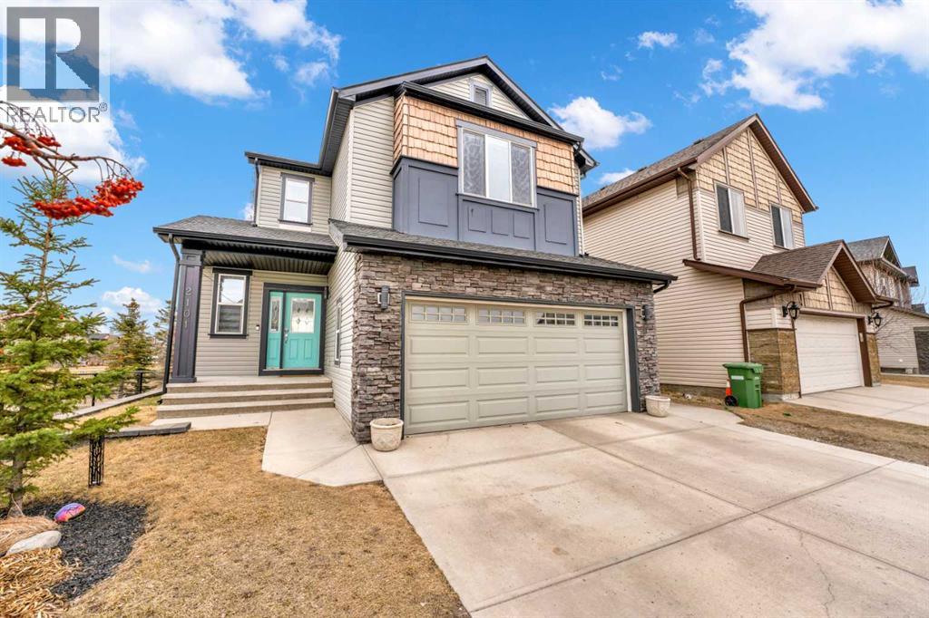 2101 Luxstone Boulevard Sw, Airdrie, Alberta  T4B 0H6 - Photo 3 - A2276129