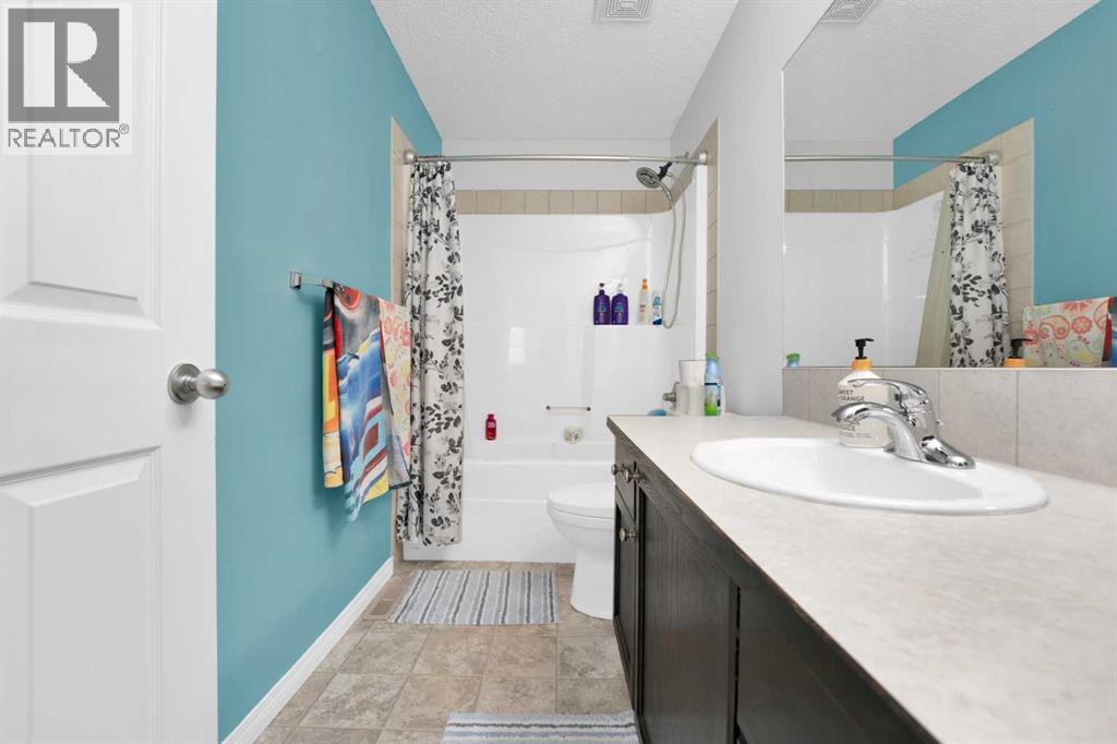 2101 Luxstone Boulevard Sw, Airdrie, Alberta  T4B 0H6 - Photo 33 - A2276129