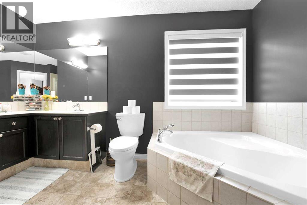 2101 Luxstone Boulevard Sw, Airdrie, Alberta  T4B 0H6 - Photo 29 - A2276129