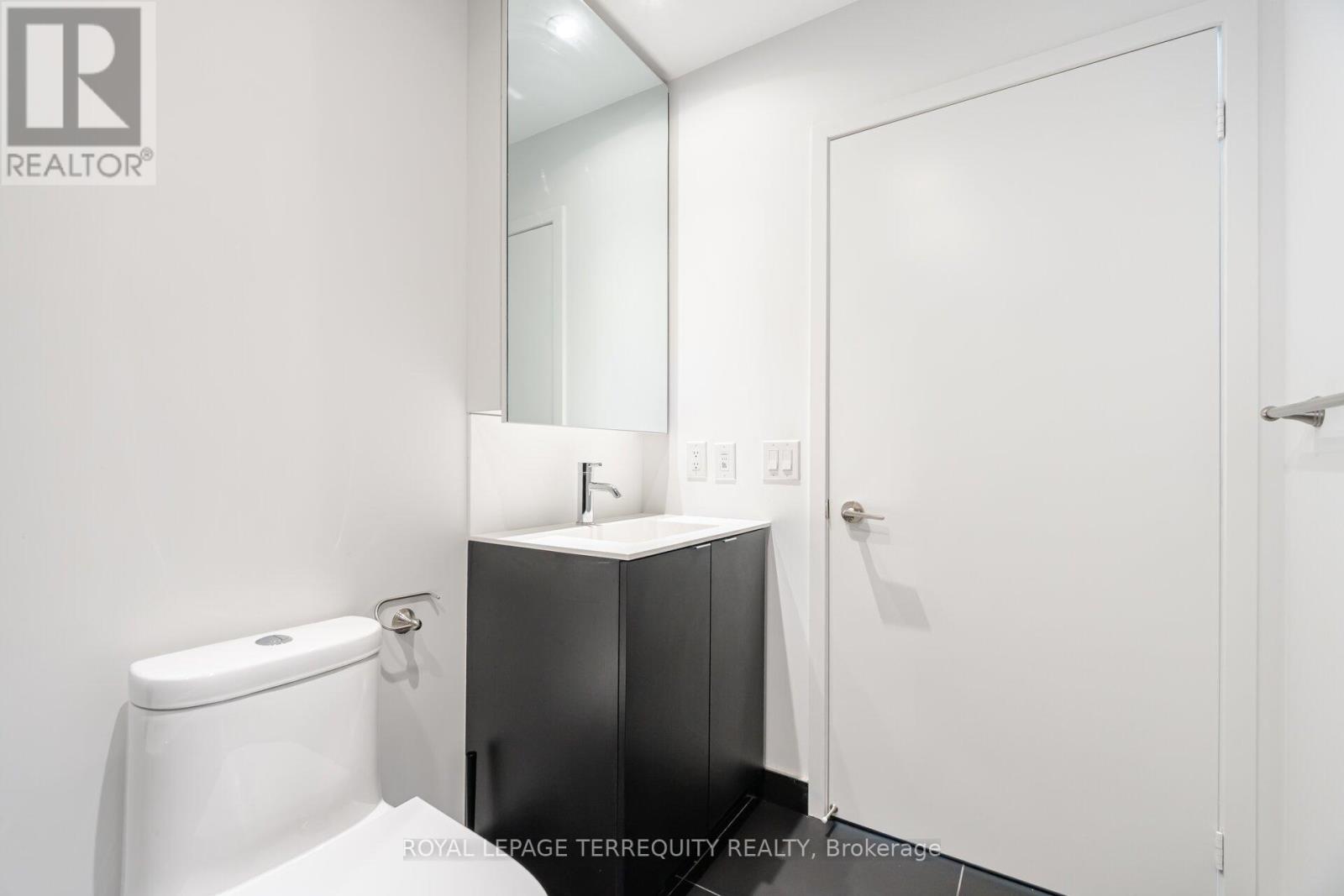 518 - 20 Edward Street, Toronto, Ontario  M5G 0C5 - Photo 25 - C12776936