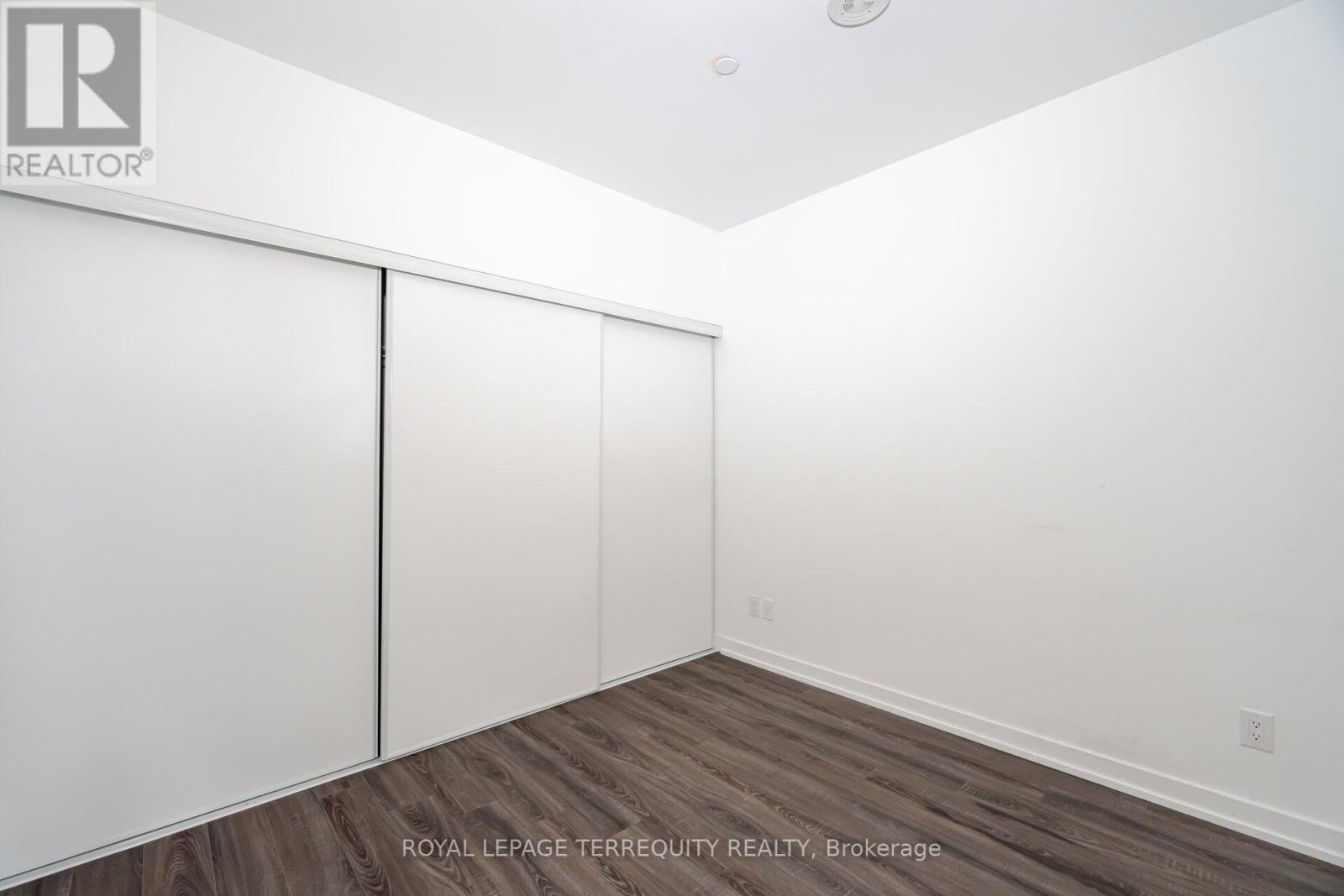 518 - 20 Edward Street, Toronto, Ontario  M5G 0C5 - Photo 27 - C12776936