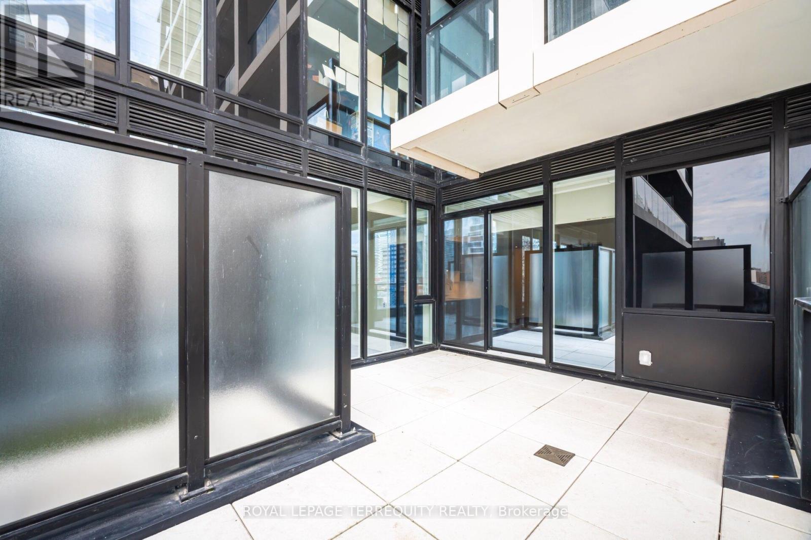 518 - 20 Edward Street, Toronto, Ontario  M5G 0C5 - Photo 36 - C12776936