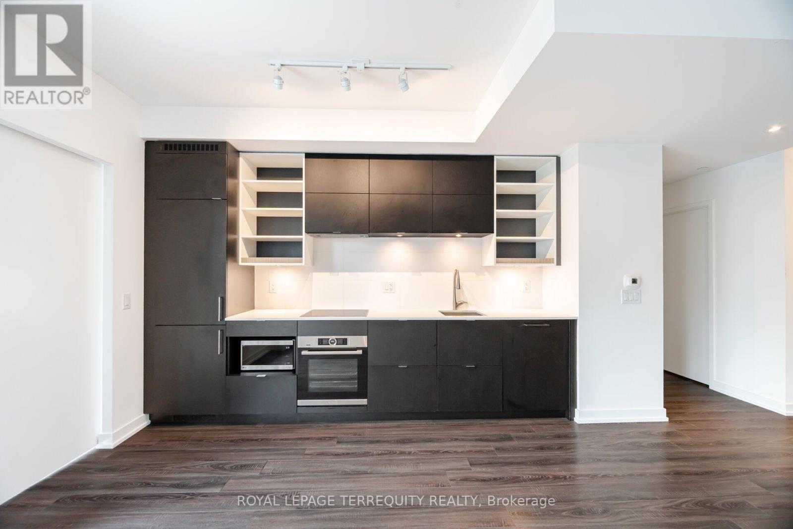 518 - 20 Edward Street, Toronto, Ontario  M5G 0C5 - Photo 8 - C12776936