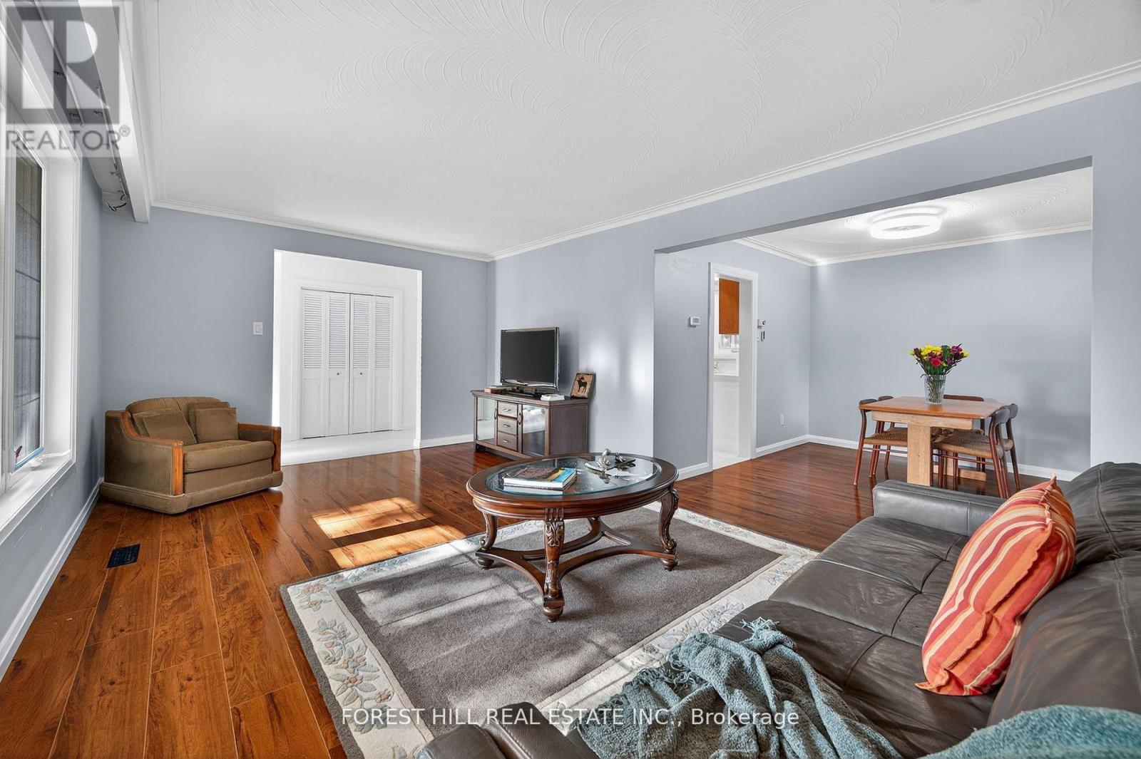 30 Goodview Road, Toronto, Ontario  M2J 2K5 - Photo 6 - C12776942